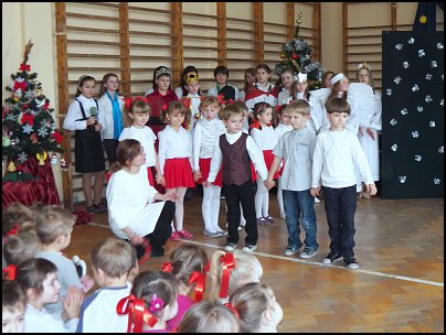 Akademia z okazji świąt Bożego Narodzenia