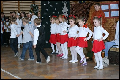 Akademia z okazji świąt Bożego Narodzenia