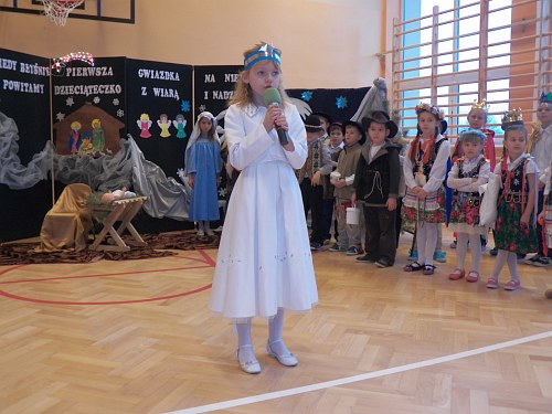 Akademia bożonarodzeniowa