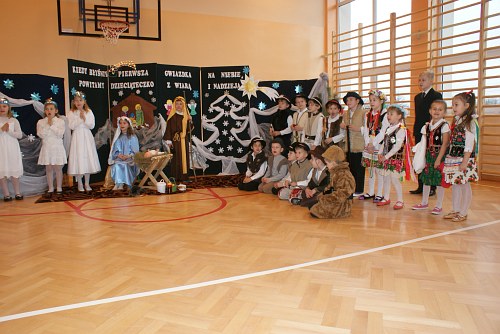 Akademia bożonarodzeniowa