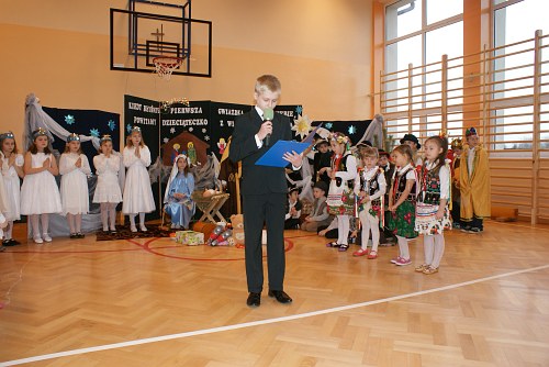 Akademia bożonarodzeniowa