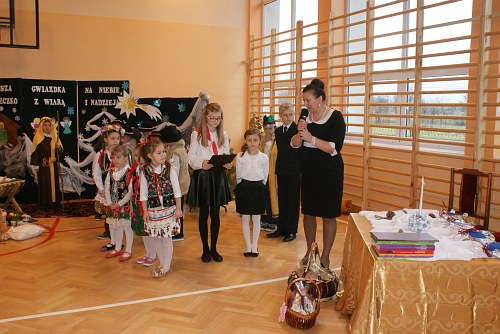 Akademia bożonarodzeniowa