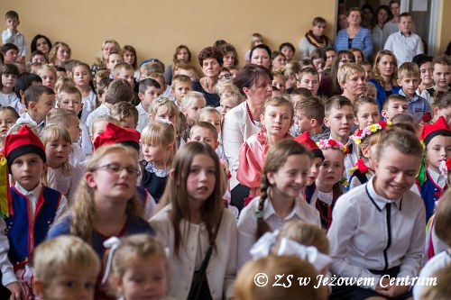 Poświęcenie i nadanie Sztandaru ZS