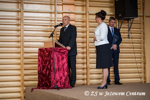 Poświęcenie i nadanie Sztandaru ZS