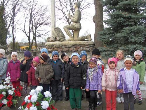 Wyjście na cmentarz