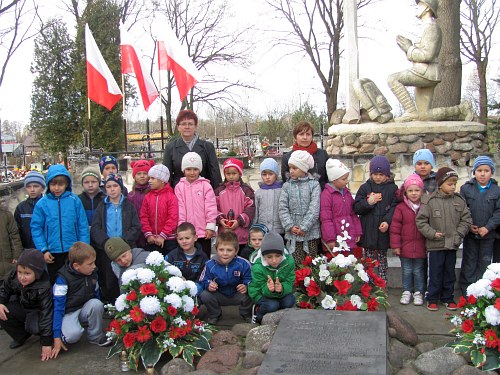 Wyjście na cmentarz