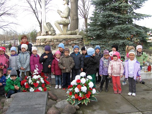 Wyjście na cmentarz